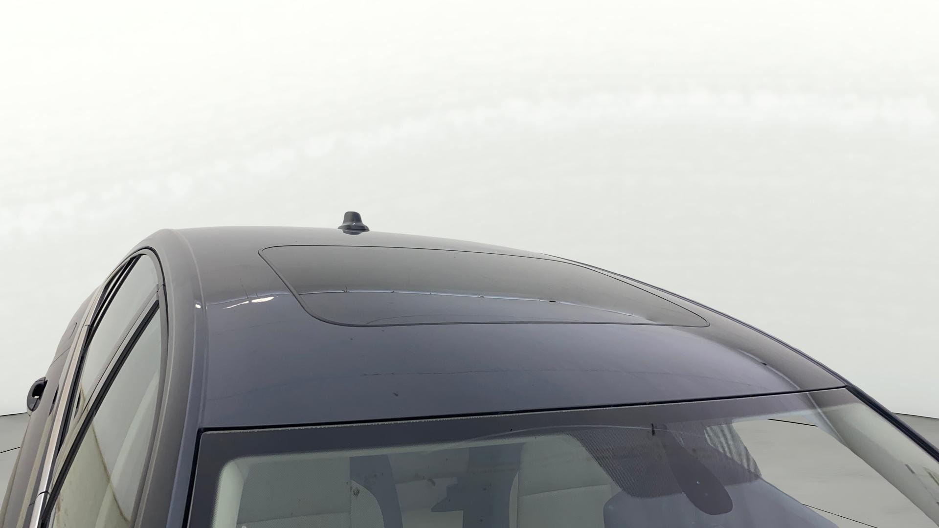 View 2023 Skoda Slavia Style 1.0 TSI AT Image 5 Used 2023 Skoda Slavia Style 1.0 TSI AT Image 5