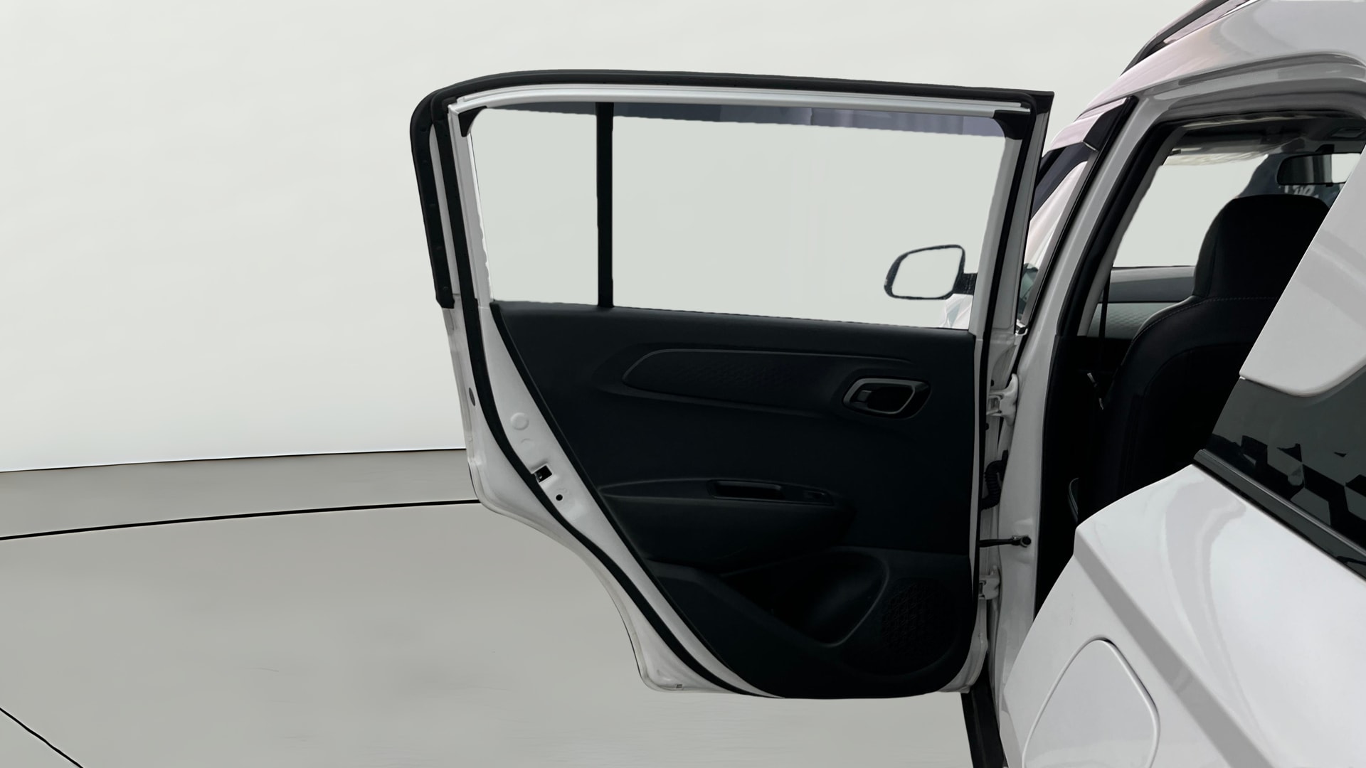 View 2025 Hyundai Exter 1.2 MT Kappa EX Image 15 Used 2025 Hyundai Exter 1.2 MT Kappa EX Image 15