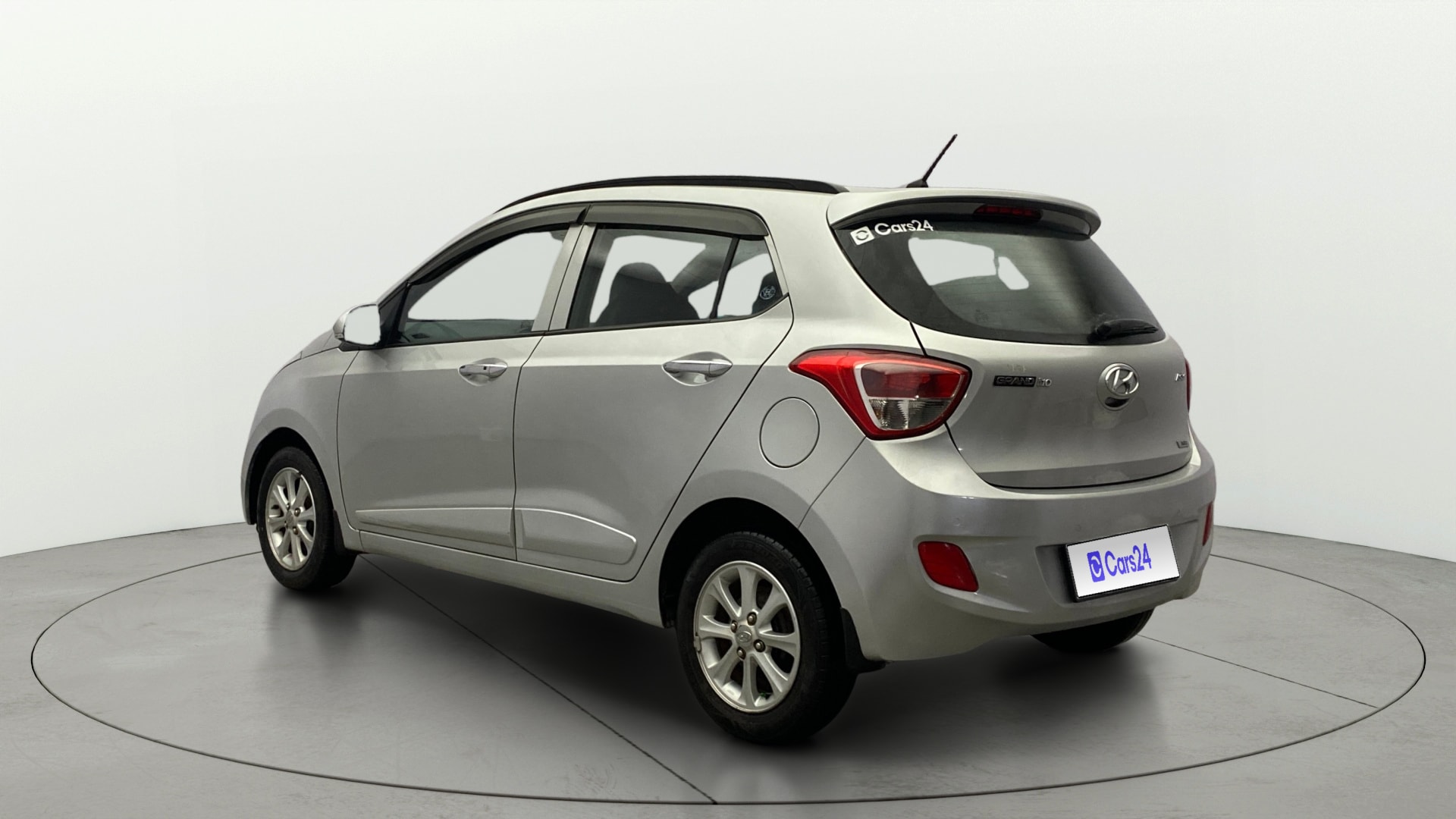 View 2014 Hyundai Grand i10 Asta AT 1.2 Kappa VTVT Image 2 Used 2014 Hyundai Grand i10 Asta AT 1.2 Kappa VTVT Image 2