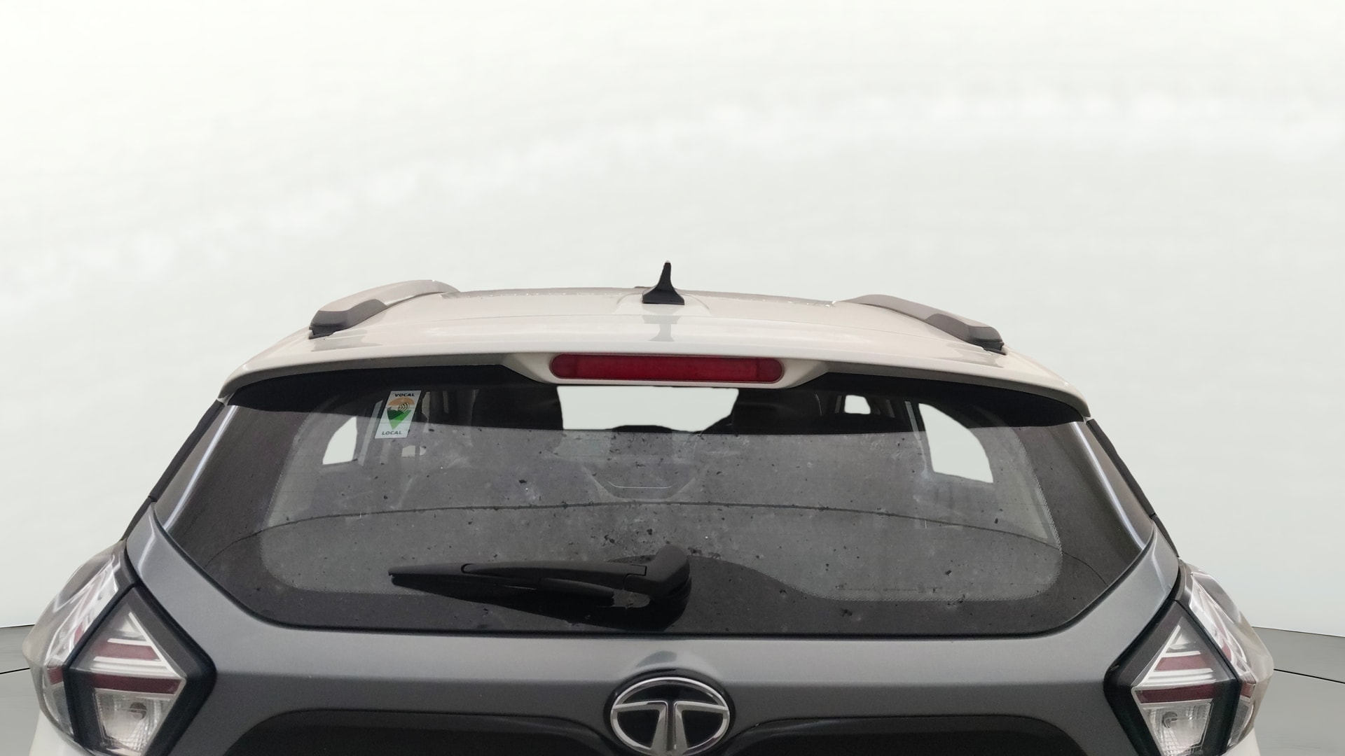 View 2021 Tata Nexon Revotron XE Image 5 Used 2021 Tata Nexon Revotron XE Image 5