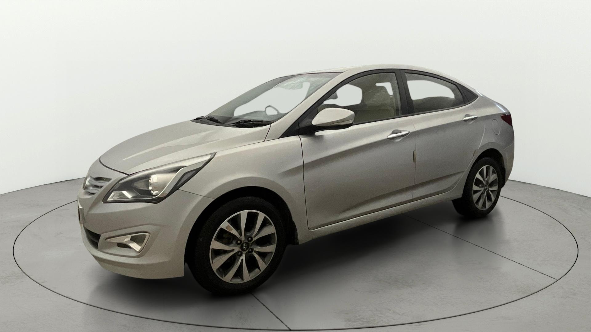 Used 2015 Hyundai Fluidic Verna Used 2015 Hyundai Fluidic Verna