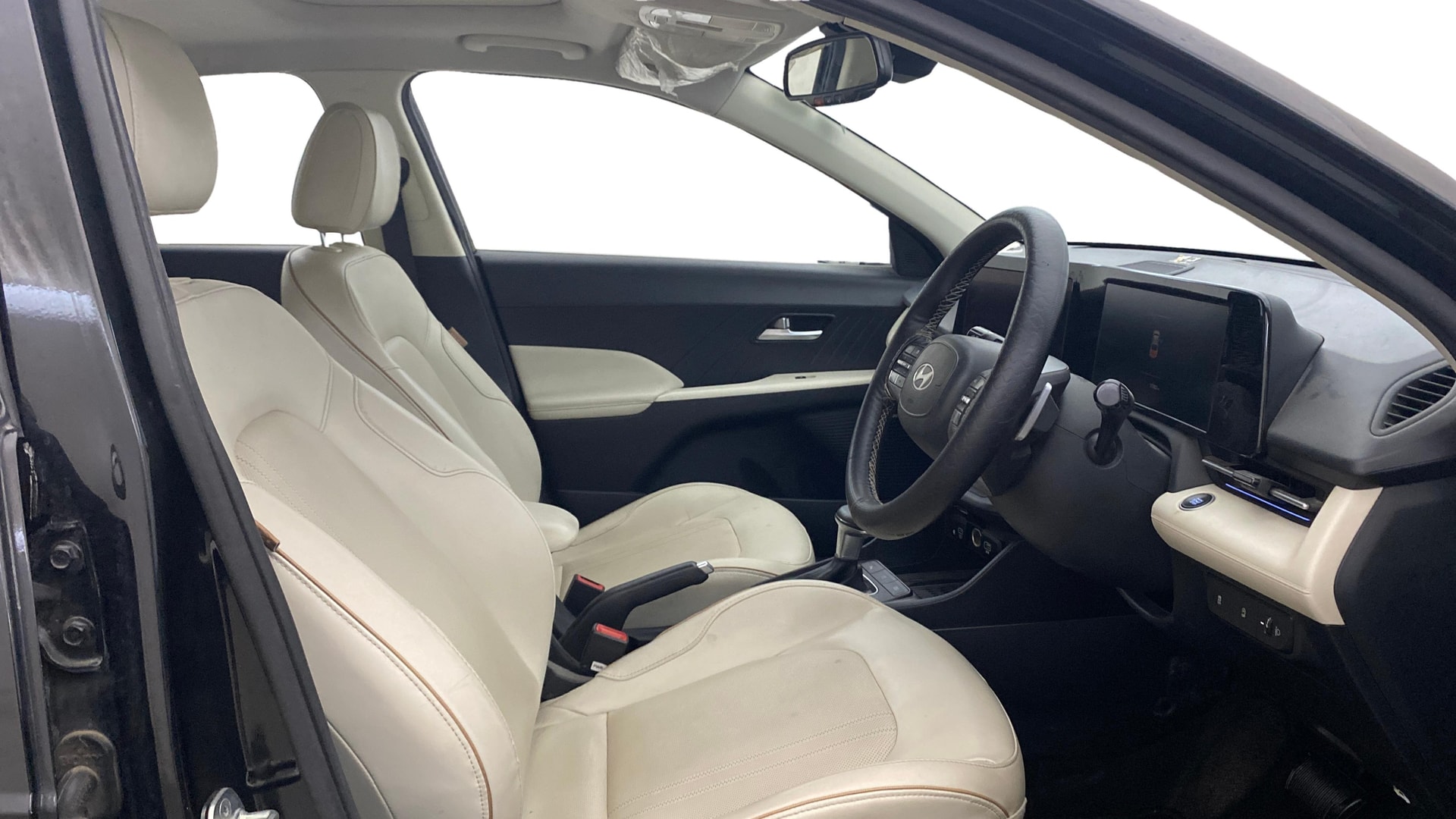 Used 2023 Hyundai Verna Used 2023 Hyundai Verna