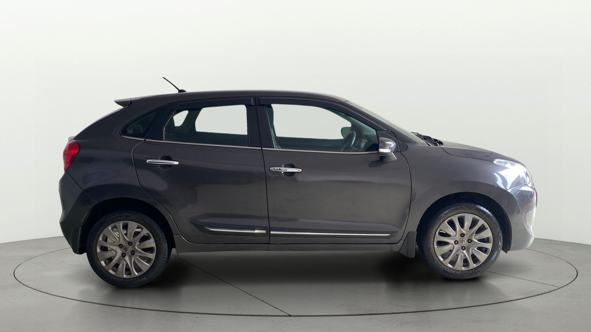 View 2018 Maruti Suzuki 1000 Base Variant Image 8 Used 2018 Maruti Suzuki 1000 Base Variant Image 8