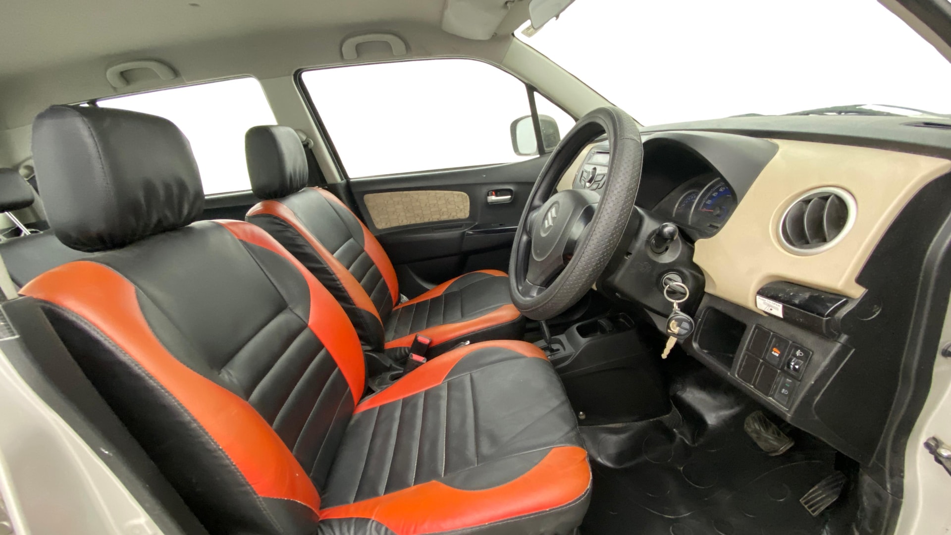View 2017 Maruti Suzuki 1000 Base Variant Image 25 Used 2017 Maruti Suzuki 1000 Base Variant Image 25