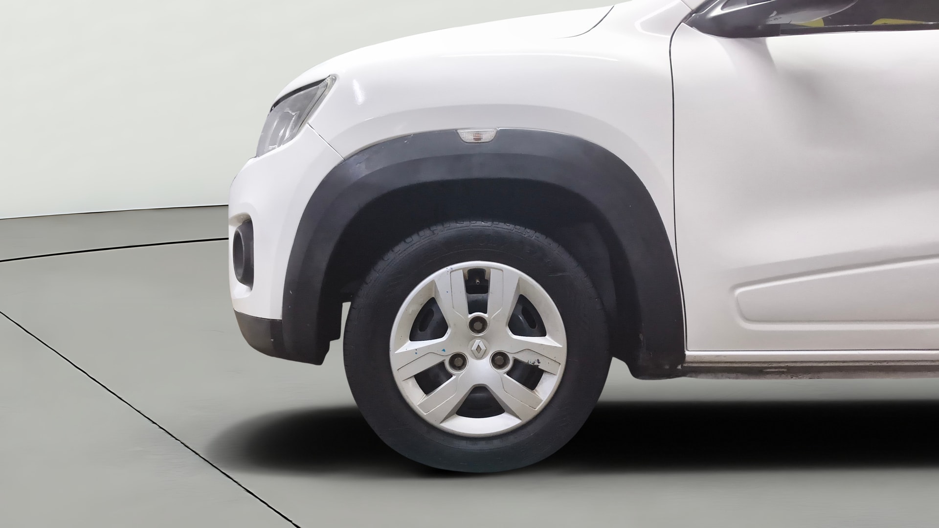 View 2019 Renault Kwid RXL Image 27 Used 2019 Renault Kwid RXL Image 27