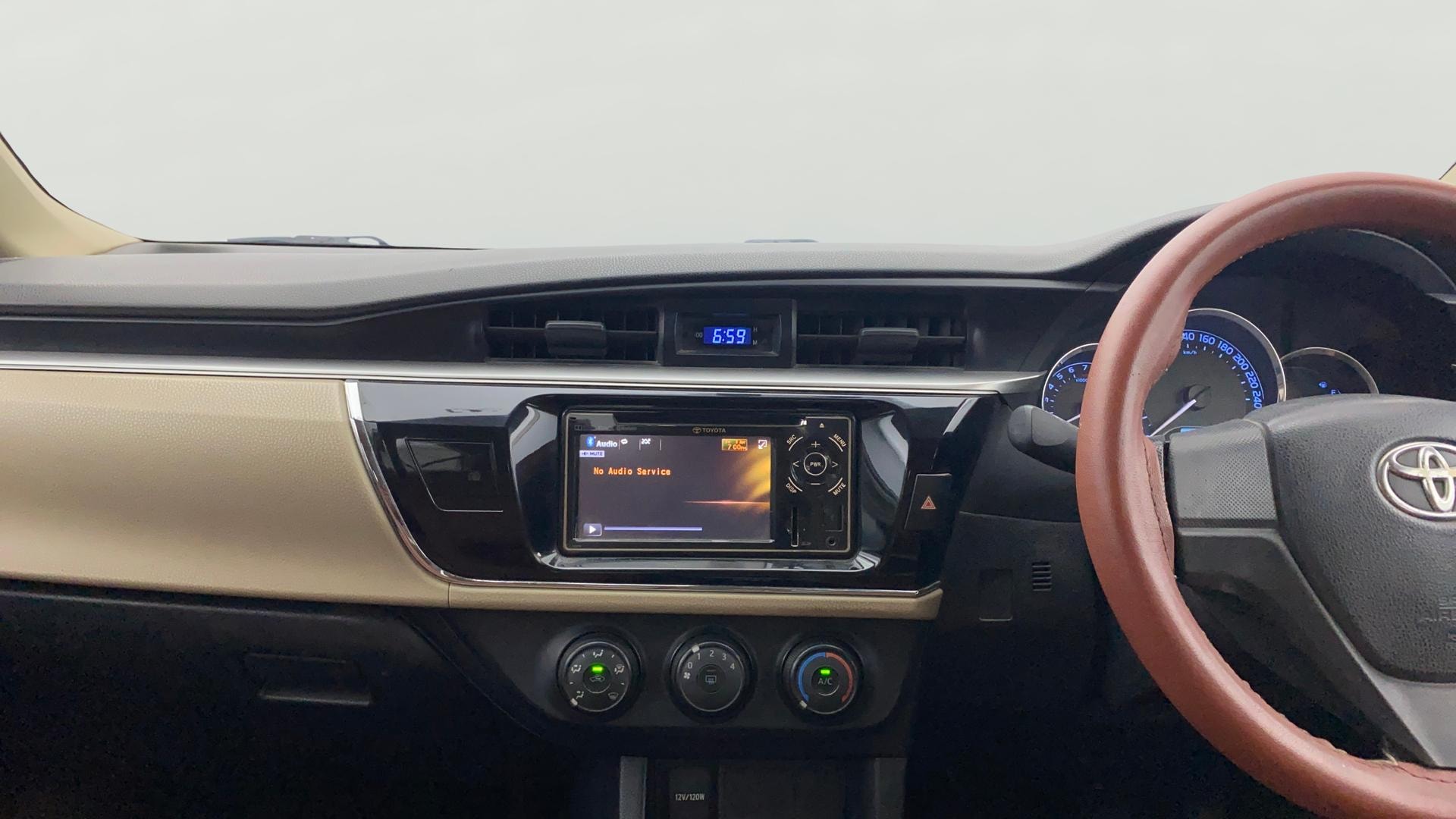 Used 2015 Toyota Corolla Altis Used 2015 Toyota Corolla Altis