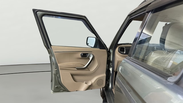 View Mahindra Bolero Neo Image 33 Used Mahindra Bolero Neo Image 33