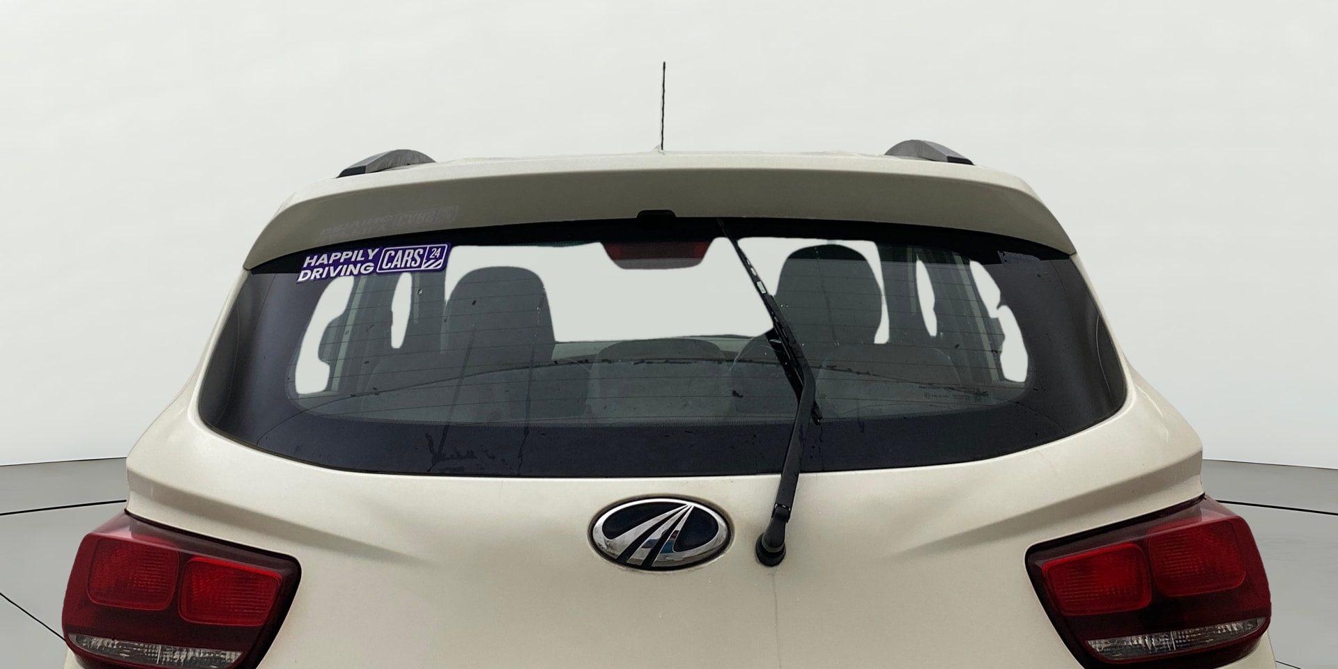 Used 2016 Mahindra KUV100 Used 2016 Mahindra KUV100