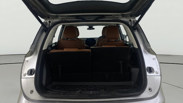 View MG Hector Plus Image 42 Used MG Hector Plus Image 42