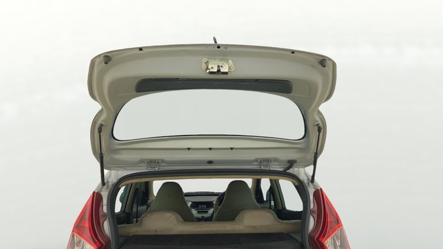 View Hyundai EON Image 16 Used Hyundai EON Image 16