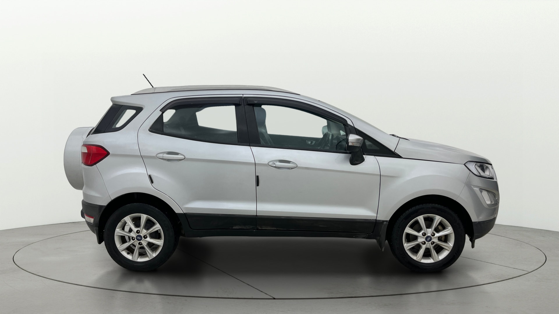 View 2018 Ford EcoSport 1.5 TDCi Diesel Ambiente BS IV Image 9 Used 2018 Ford EcoSport 1.5 TDCi Diesel Ambiente BS IV Image 9