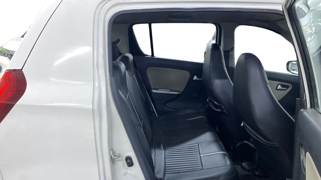 View Maruti Suzuki Alto K10 Image 28 Used Maruti Suzuki Alto K10 Image 28