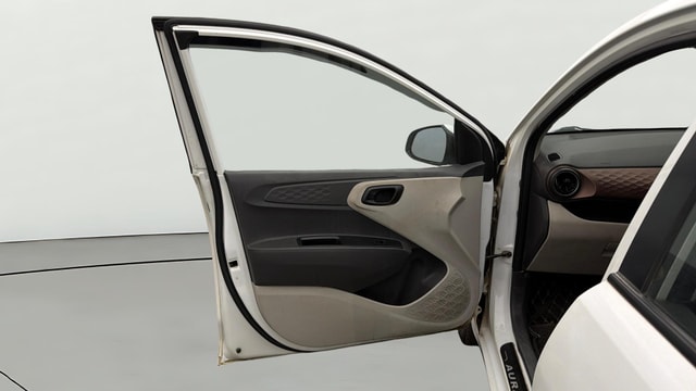View Hyundai Aura Image 31 Used Hyundai Aura Image 31