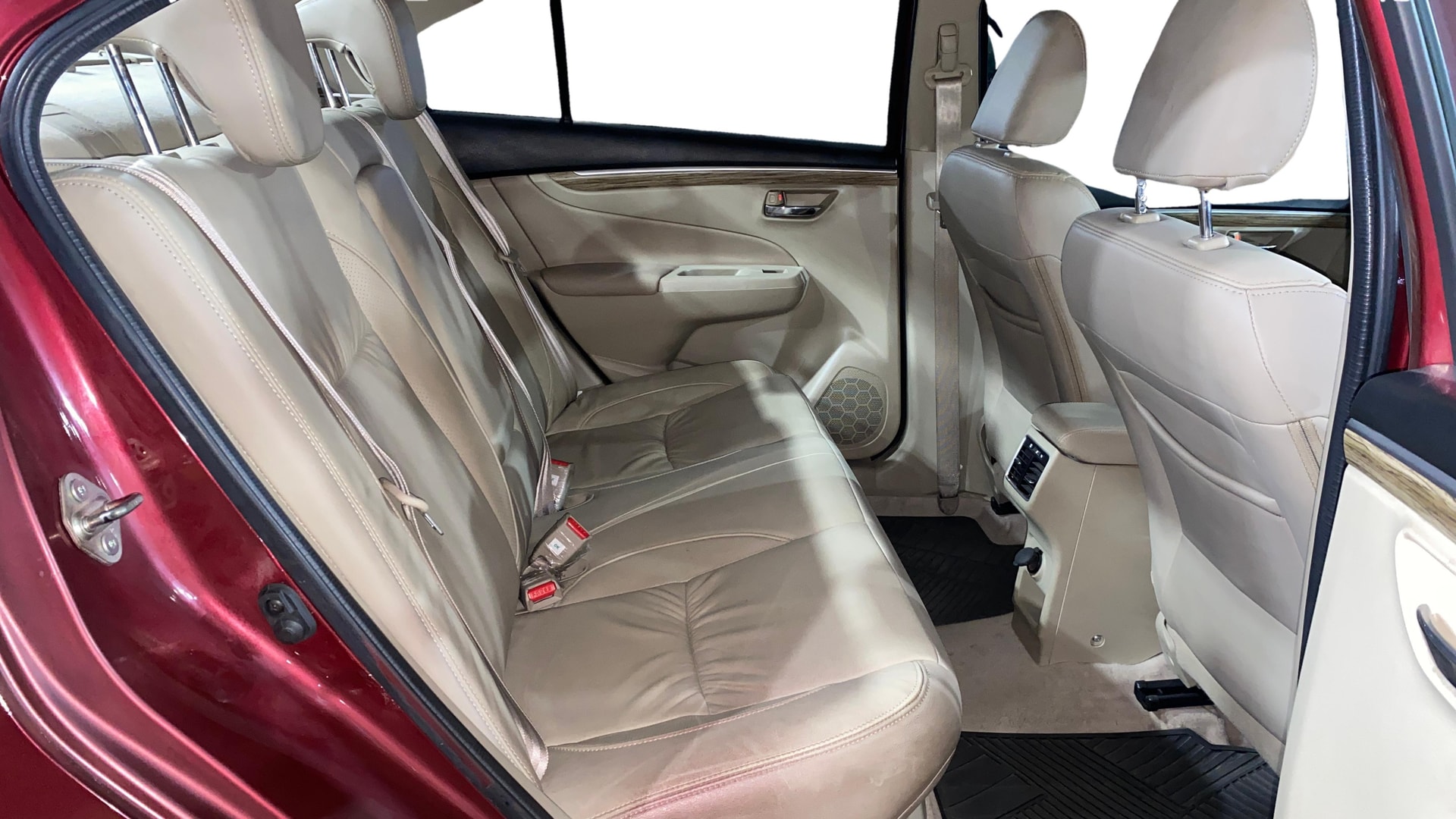 View 2021 Maruti Suzuki 1000 Base Variant Image 30 Used 2021 Maruti Suzuki 1000 Base Variant Image 30