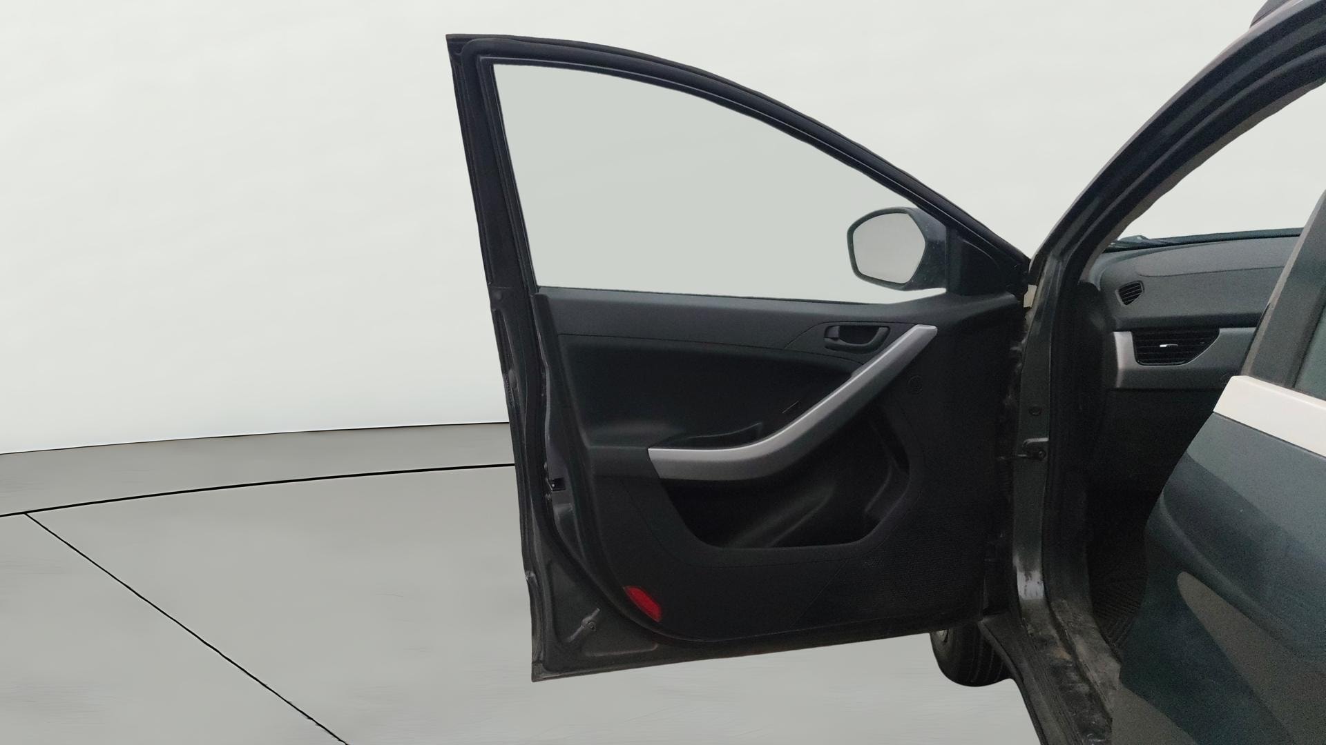 View 2023 Tata Nexon Revotron XE Image 31 Used 2023 Tata Nexon Revotron XE Image 31