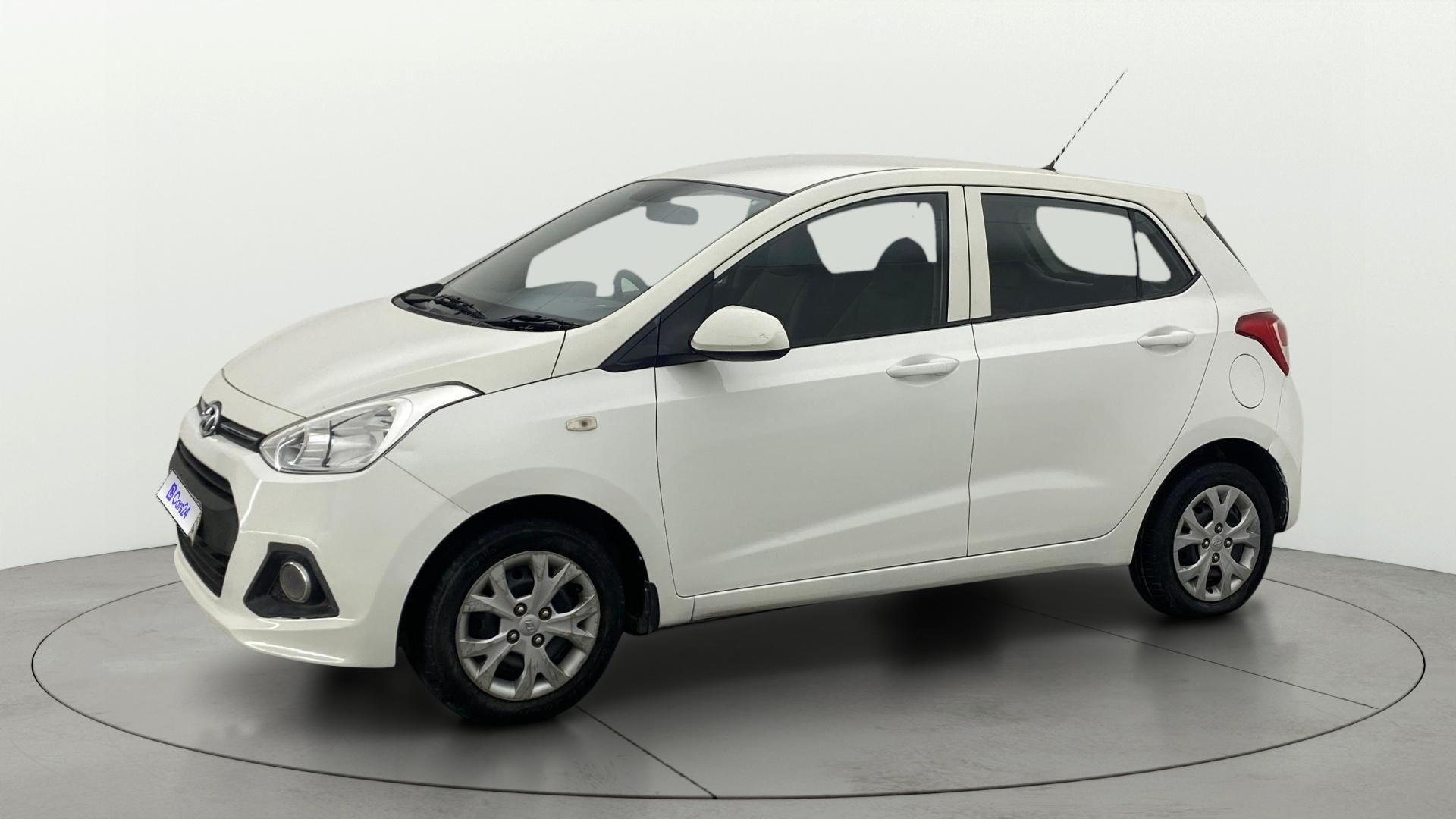 View 2016 Hyundai Grand i10 1.2 Magna Petrol AT Image 34 Used 2016 Hyundai Grand i10 1.2 Magna Petrol AT Image 34