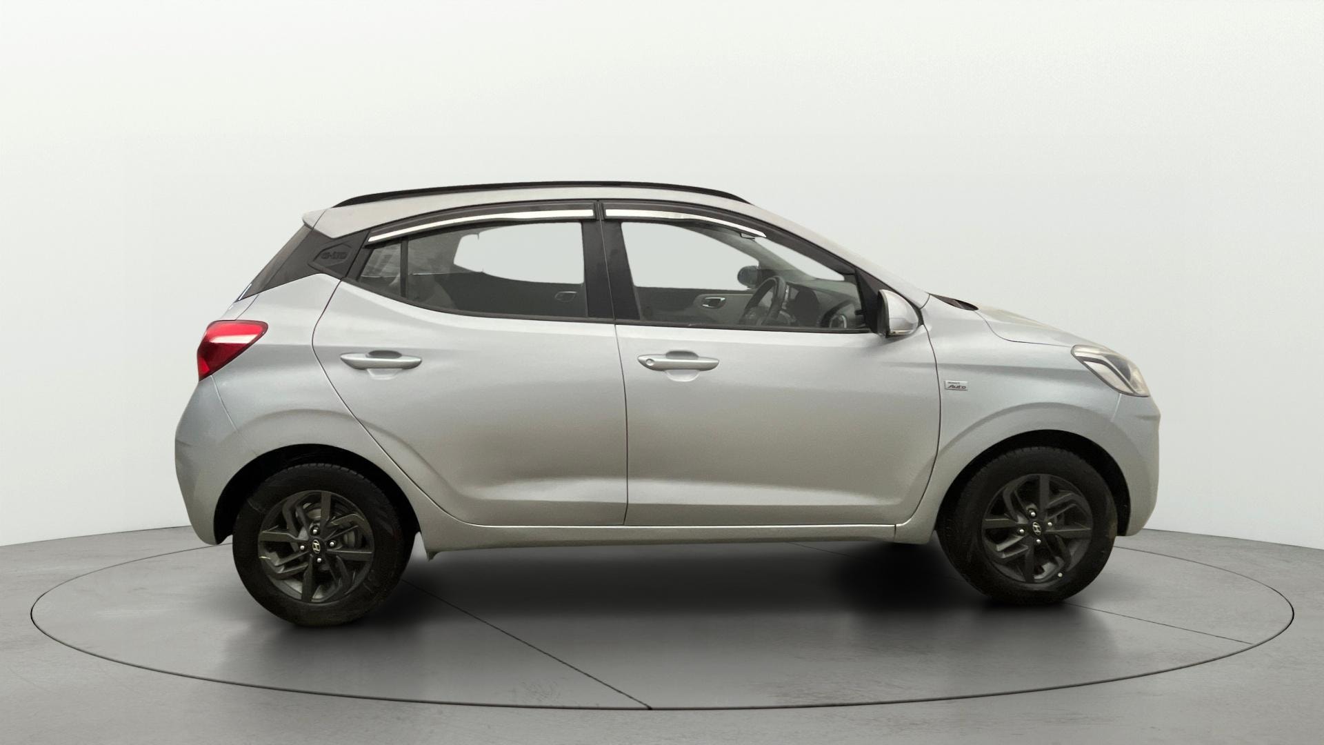 View 2020 Hyundai Grand i10 Nios Sportz Petrol AMT Image 8 Used 2020 Hyundai Grand i10 Nios Sportz Petrol AMT Image 8