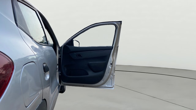 View Renault Kwid Image 44 Used Renault Kwid Image 44