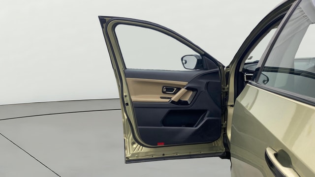 View Tata Harrier Image 39 Used Tata Harrier Image 39
