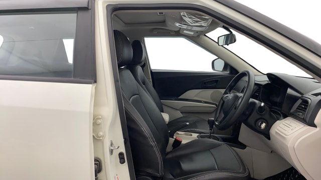 View Mahindra XUV300 Image 16 Used Mahindra XUV300 Image 16