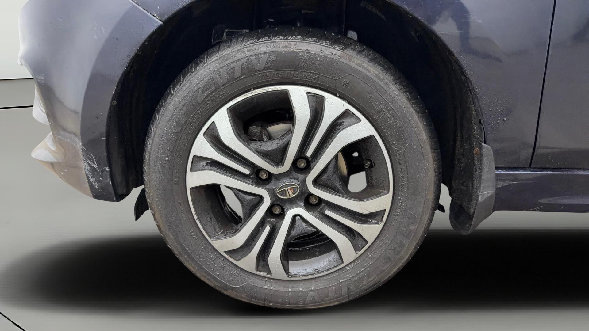 Used 2023 Tata Tiago Used 2023 Tata Tiago