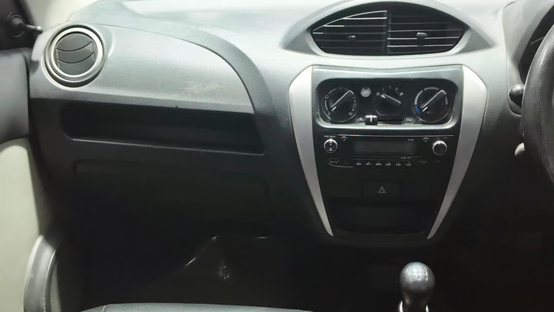 View 2019 Maruti Suzuki Alto 800 LX Image 17 Used 2019 Maruti Suzuki Alto 800 LX Image 17