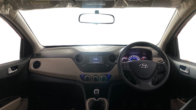 View Hyundai Grand i10 Image 15 Used Hyundai Grand i10 Image 15