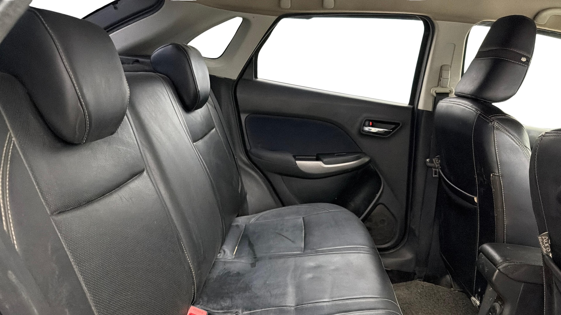 View 2019 Maruti Suzuki 1000 Base Variant Image 34 Used 2019 Maruti Suzuki 1000 Base Variant Image 34