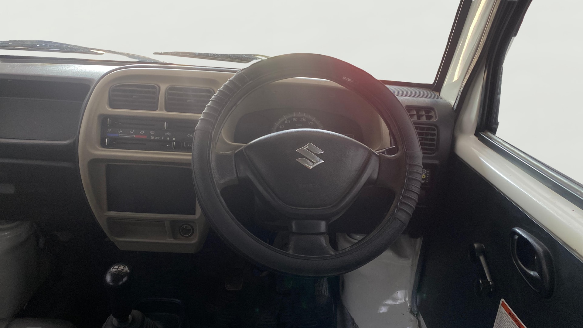 View 2021 Maruti Suzuki 1000 Base Variant Image 20 Used 2021 Maruti Suzuki 1000 Base Variant Image 20
