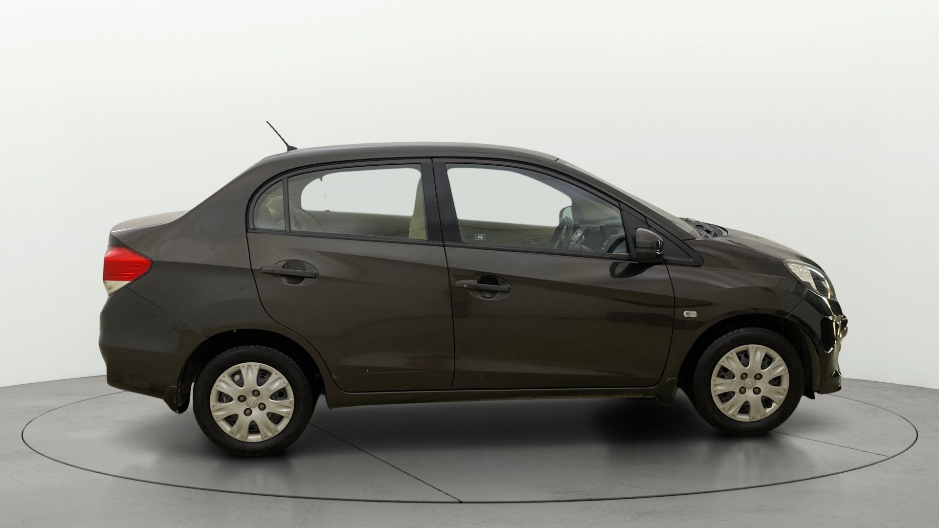 View 2015 Honda Amaze E MT Petrol BS IV Image 8 Used 2015 Honda Amaze E MT Petrol BS IV Image 8