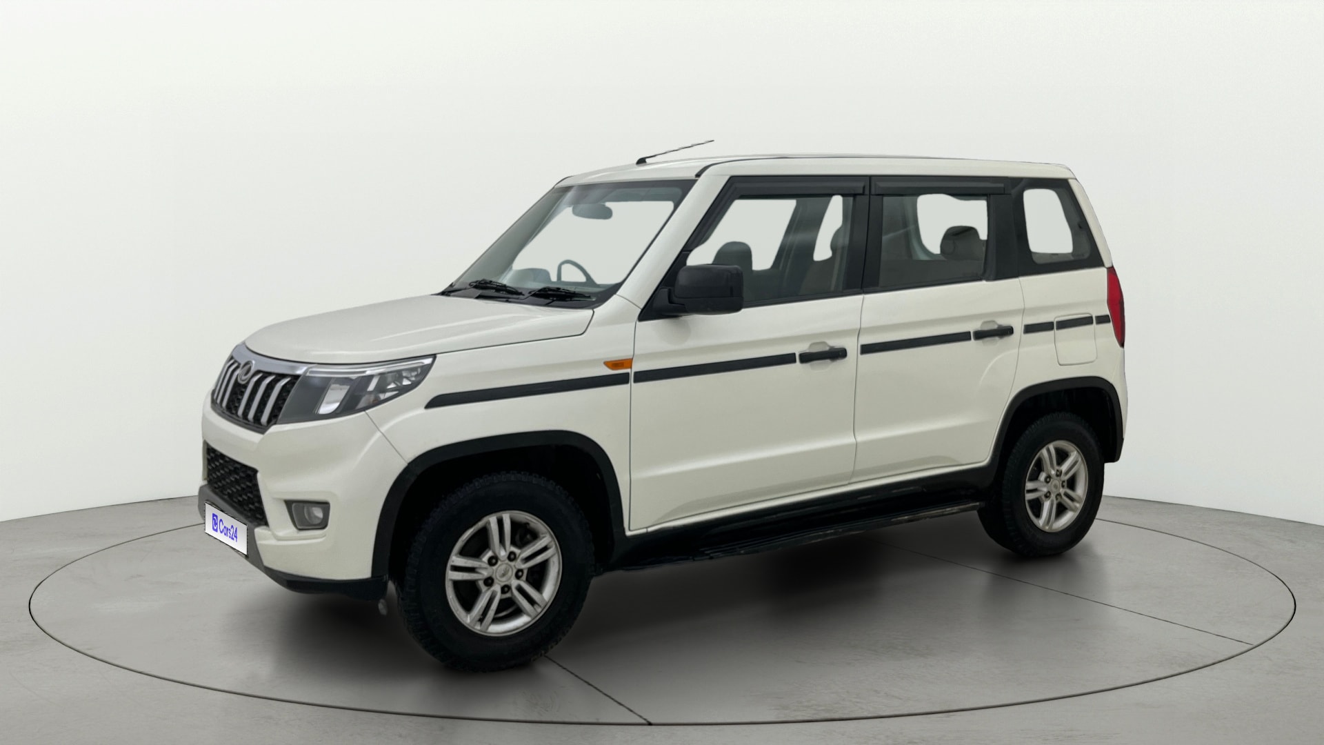 View 2021 Mahindra Bolero Neo N10 (R) Image 23 Used 2021 Mahindra Bolero Neo N10 (R) Image 23