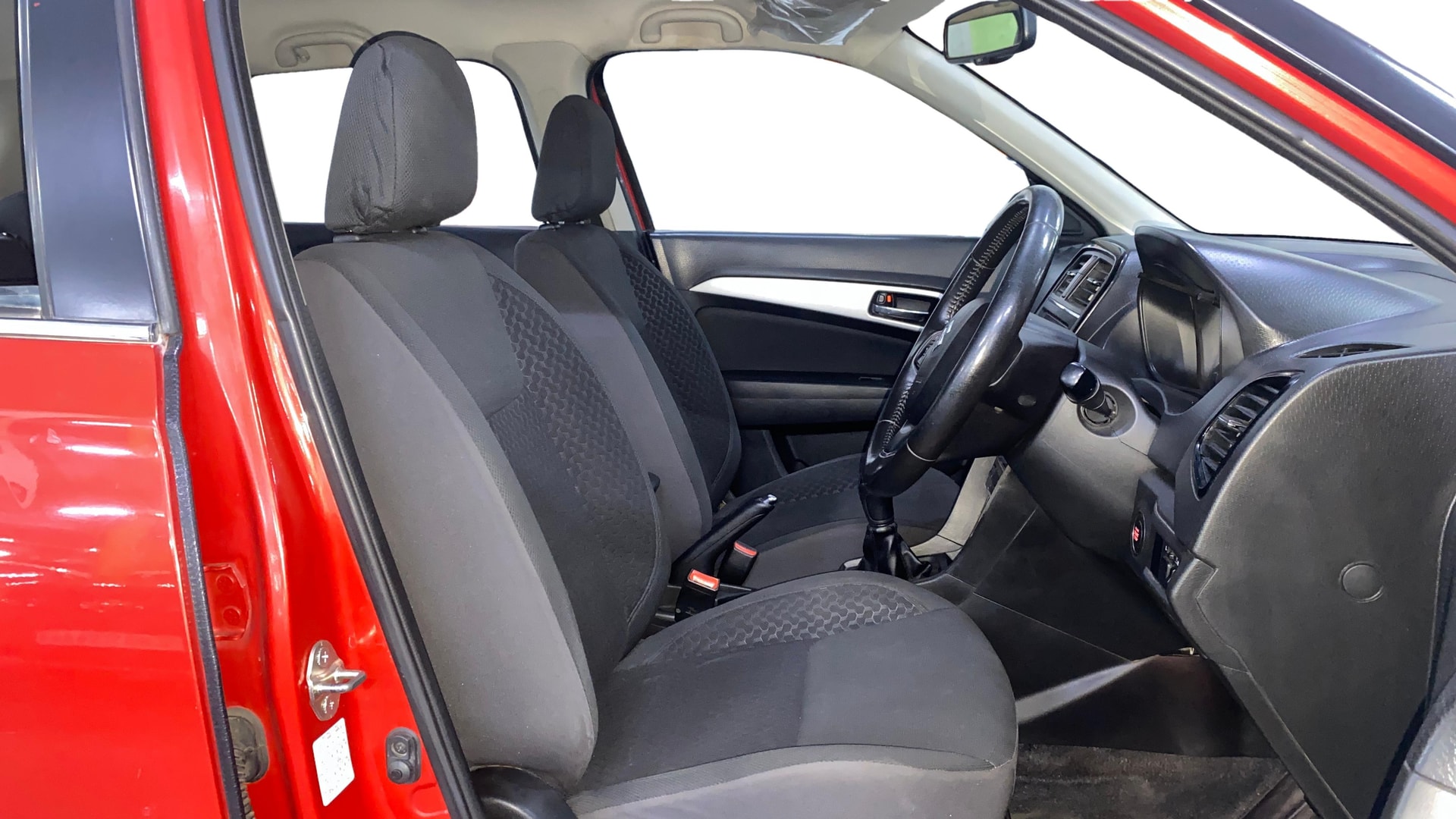 View 2020 Maruti Suzuki 1000 Base Variant Image 18 Used 2020 Maruti Suzuki 1000 Base Variant Image 18