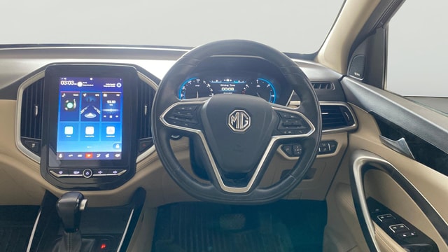 View MG Hector Image 21 Used MG Hector Image 21