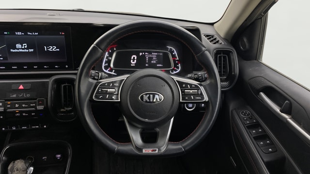 View Kia Sonet Image 13 Used Kia Sonet Image 13
