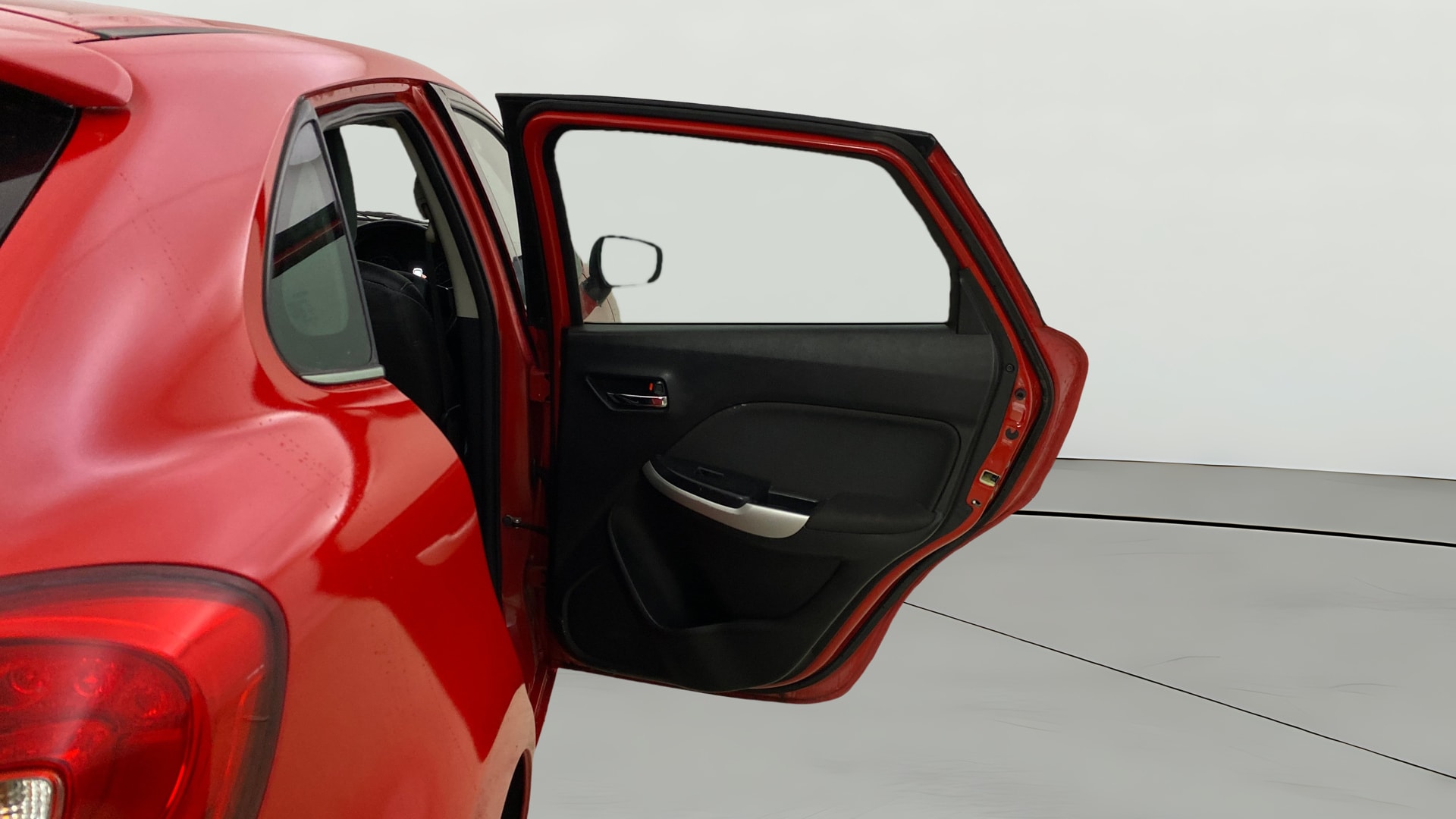View 2018 Maruti Suzuki 1000 Base Variant Image 7 Used 2018 Maruti Suzuki 1000 Base Variant Image 7