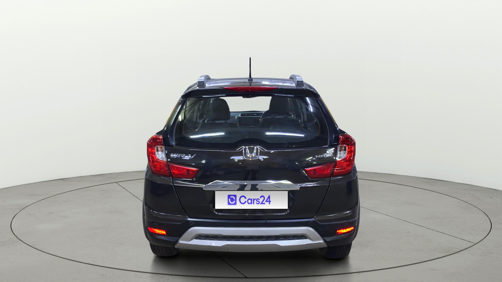 View 2022 Honda WR-V S MT Diesel Edge Edition Image 4 Used 2022 Honda WR-V S MT Diesel Edge Edition Image 4
