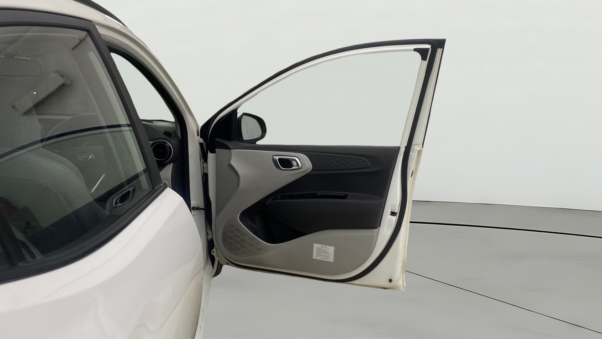 View 2020 Hyundai Grand i10 Nios Sportz CNG Image 44 Used 2020 Hyundai Grand i10 Nios Sportz CNG Image 44