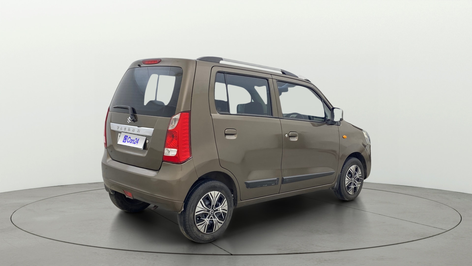 View 2015 Maruti Suzuki 1000 Base Variant Image 42 Used 2015 Maruti Suzuki 1000 Base Variant Image 42