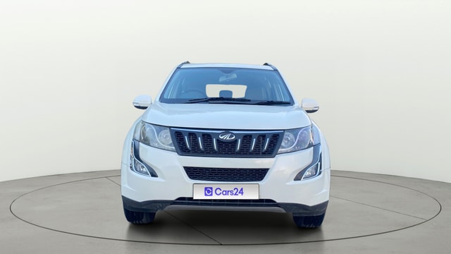 View Mahindra XUV500 Image 1 Used Mahindra XUV500 Image 1