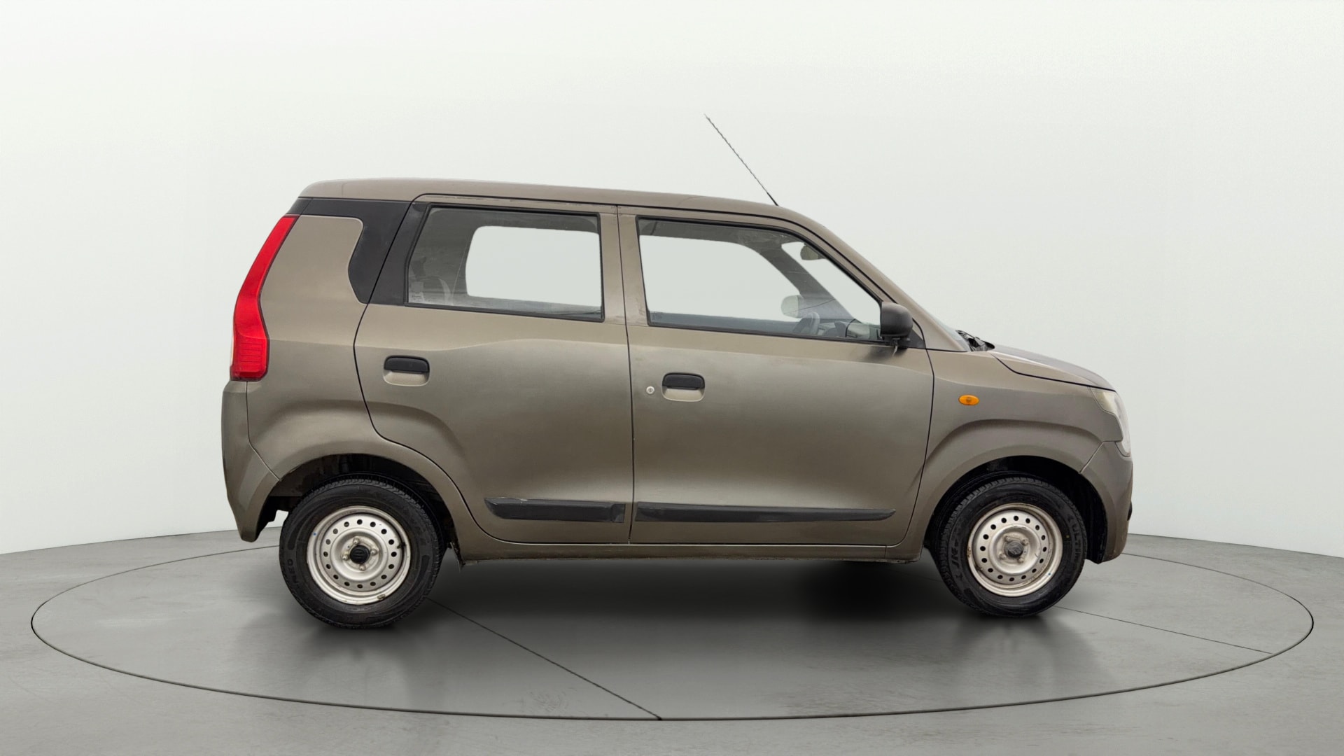Used 2021 Maruti Suzuki 1000 Used 2021 Maruti Suzuki 1000