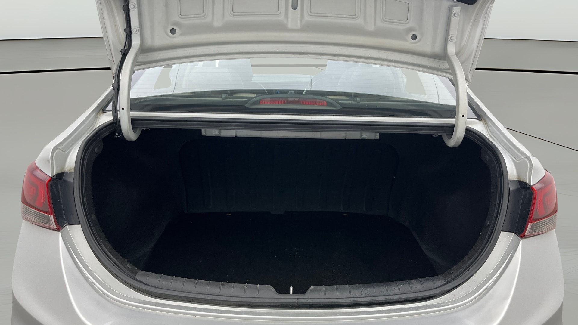 Used 2018 Hyundai Verna Used 2018 Hyundai Verna