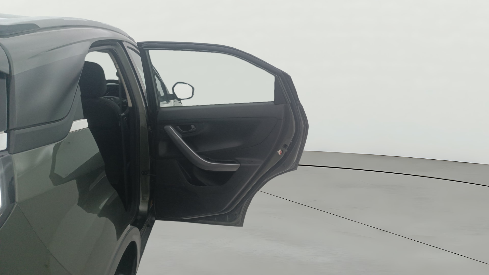 View 2022 Tata Nexon Revotron XM Image 7 Used 2022 Tata Nexon Revotron XM Image 7