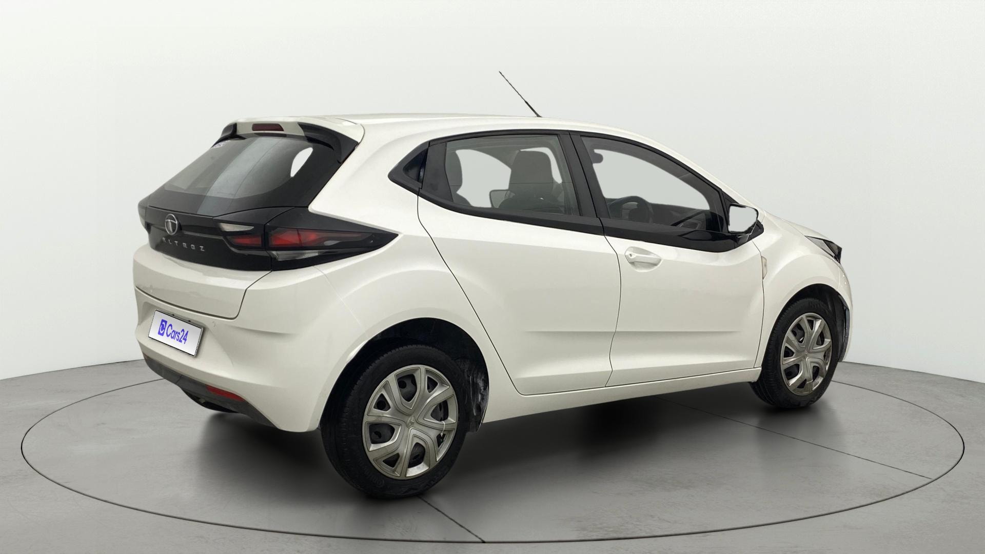 View 2022 Tata Altroz XM Plus Petrol Image 41 Used 2022 Tata Altroz XM Plus Petrol Image 41