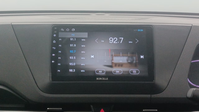 View Kia Carens Image 34 Used Kia Carens Image 34
