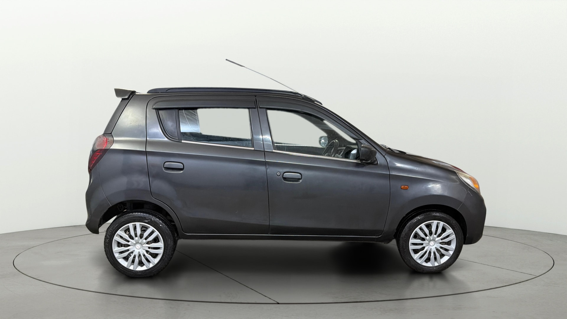 View 2020 Maruti Suzuki 1000 Base Variant Image 8 Used 2020 Maruti Suzuki 1000 Base Variant Image 8