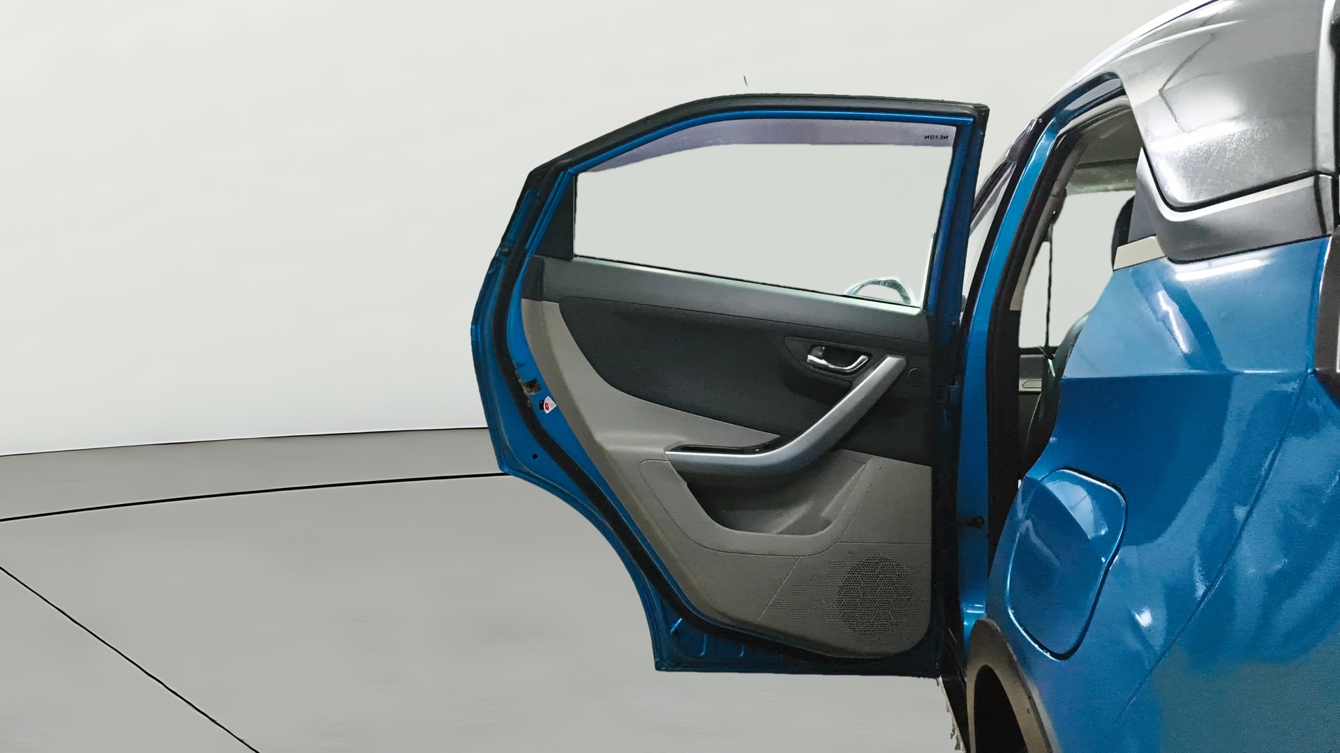 View 2018 Tata Nexon XZ Plus Diesel Image 23 Used 2018 Tata Nexon XZ Plus Diesel Image 23