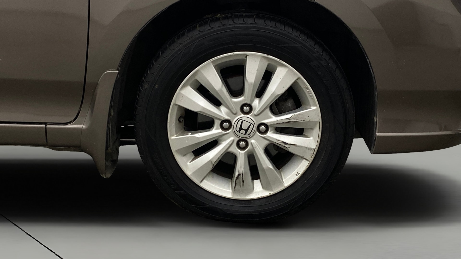 View 2013 Honda City ZX MT Diesel Anniversary Edition Image 39 Used 2013 Honda City ZX MT Diesel Anniversary Edition Image 39