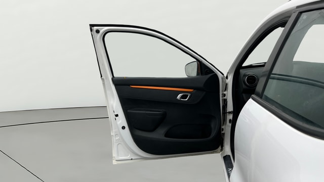 View Renault Kwid Image 31 Used Renault Kwid Image 31