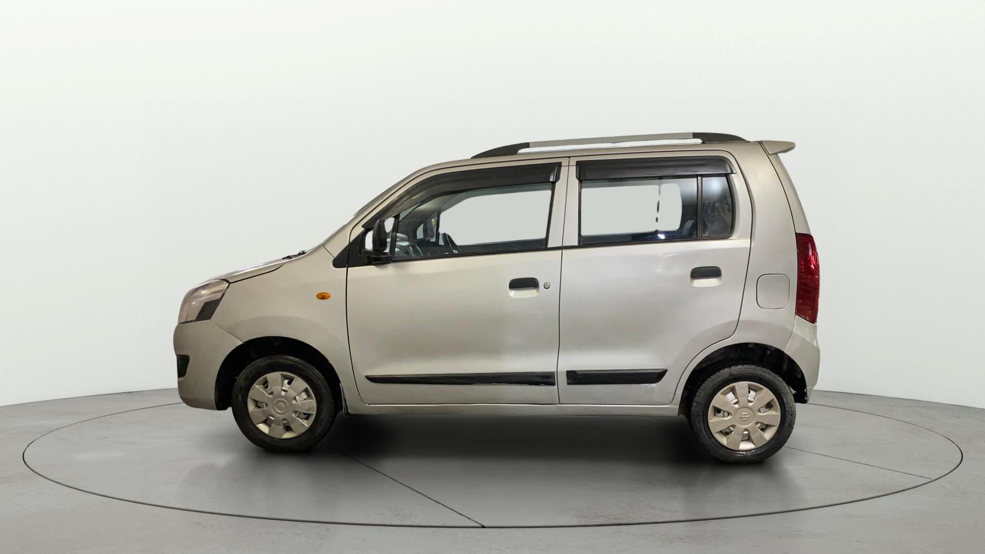 View 2015 Maruti Suzuki 1000 Base Variant Image 5 Used 2015 Maruti Suzuki 1000 Base Variant Image 5
