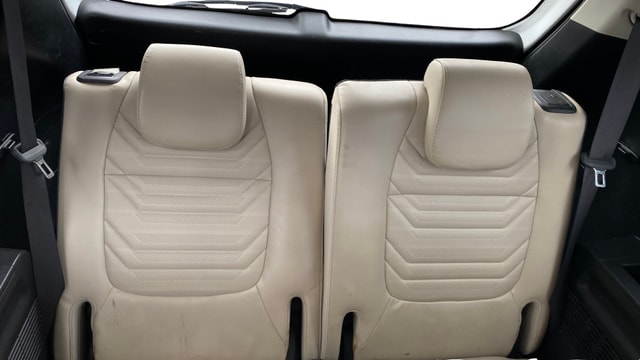 View Kia Carens Image 10 Used Kia Carens Image 10